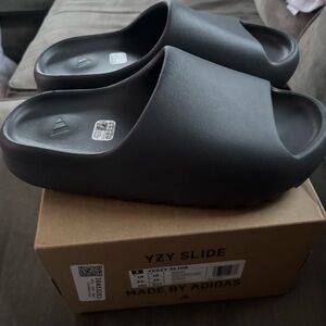 Adidas YZY Slide Granite, Men size 10